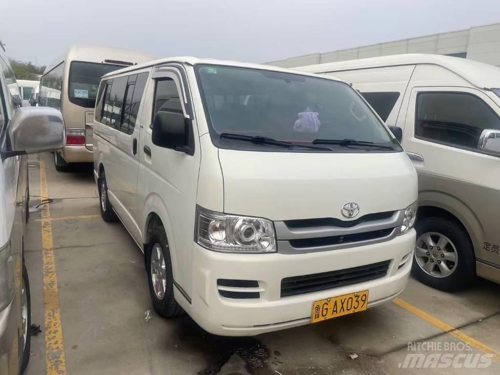 Toyota Hiace Sehirlerarasi otobüsler