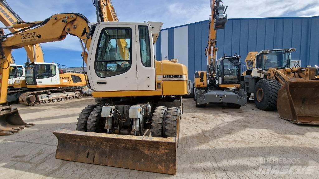 Liebherr A 309 Lastik tekerli ekskavatörler