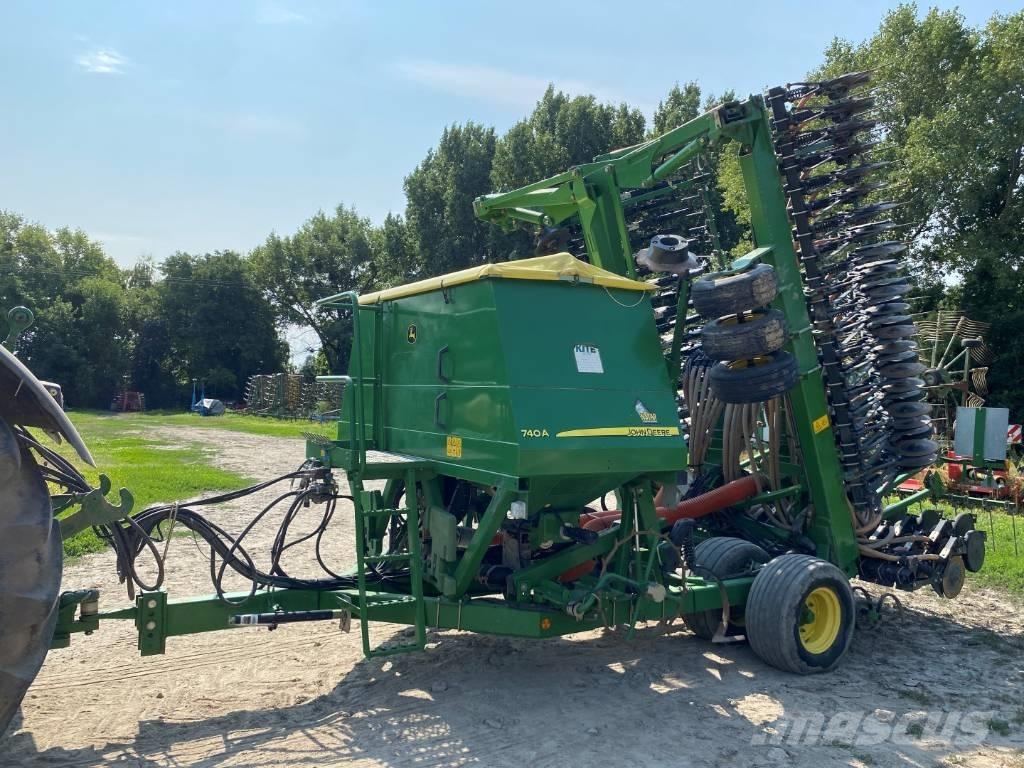 John Deere 740 A Mibzerler