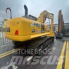 Komatsu PC 220 Paletli ekskavatörler