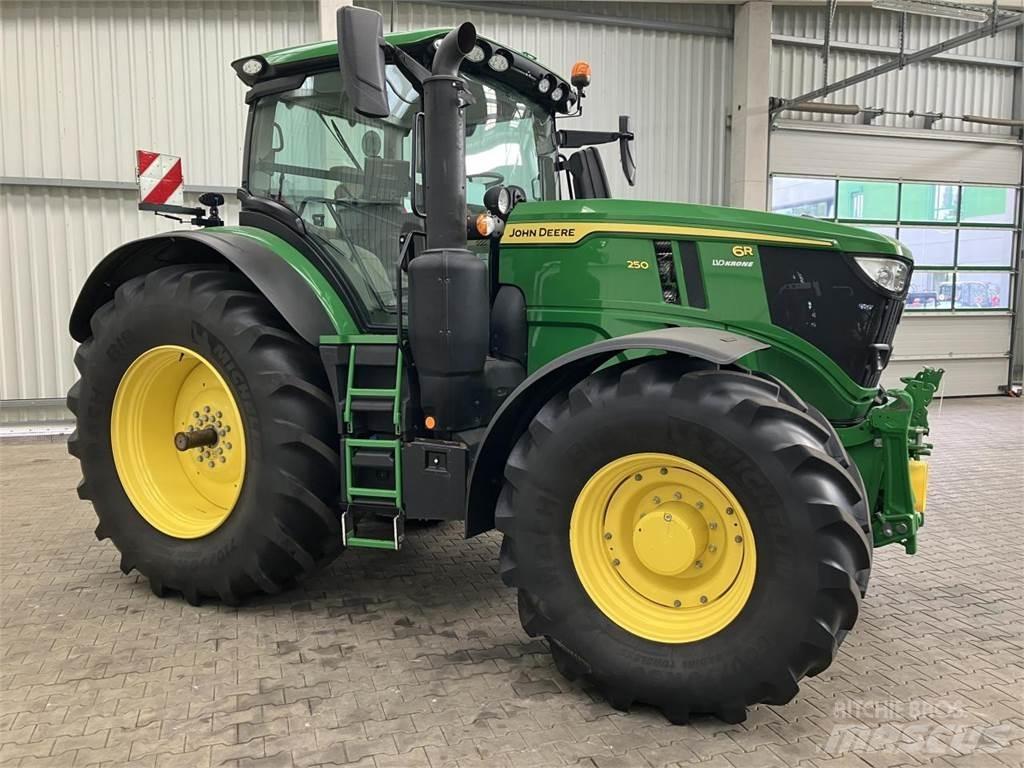 John Deere 6R 250 Traktörler