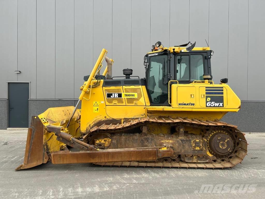 Komatsu D 65 WX-18 Paletli dozerler