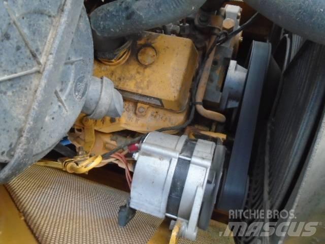 John Deere 450HL Paletli dozerler