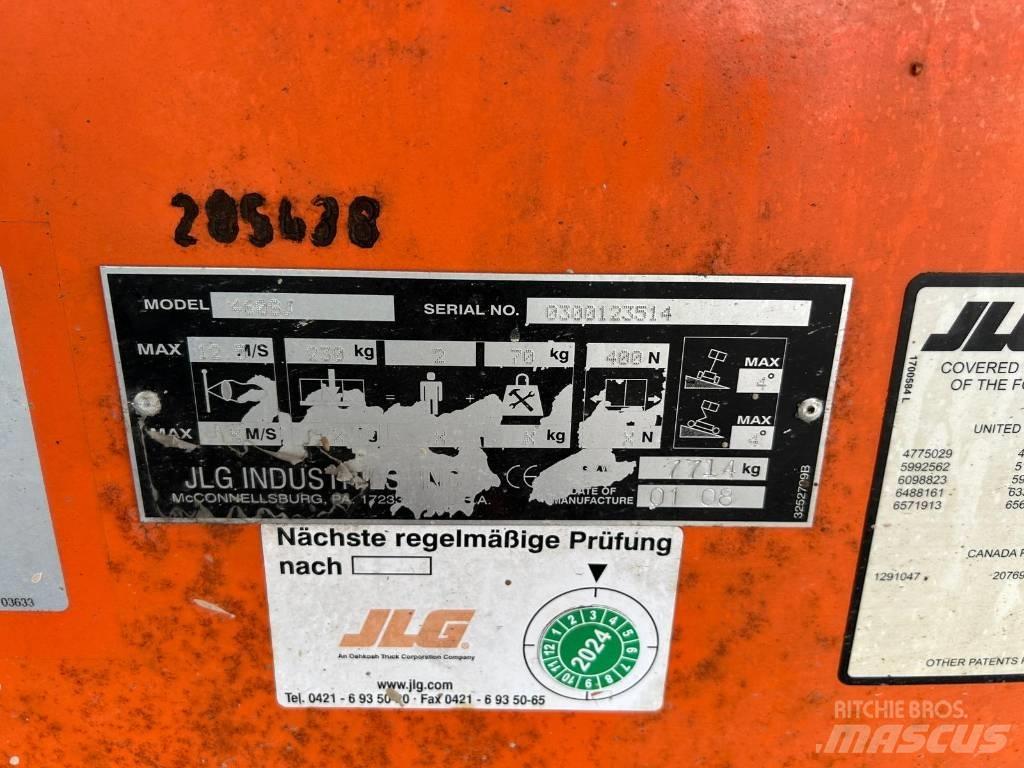 JLG 460 SJ Teleskopik personel platformları