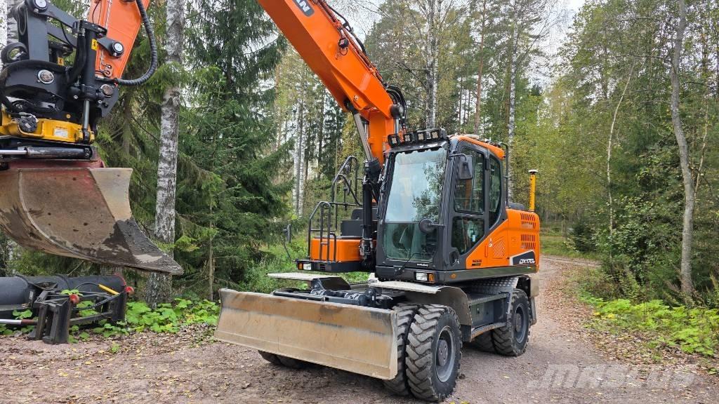 Doosan DX 170 W Lastik tekerli ekskavatörler