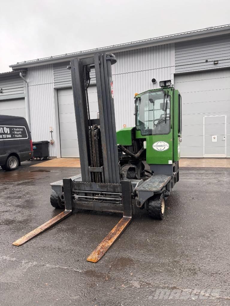 Combilift C 4000 4 yönlü reach truck