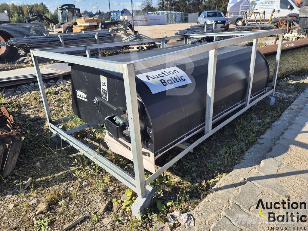  Rhino-Cross 72 in Süpürgeler