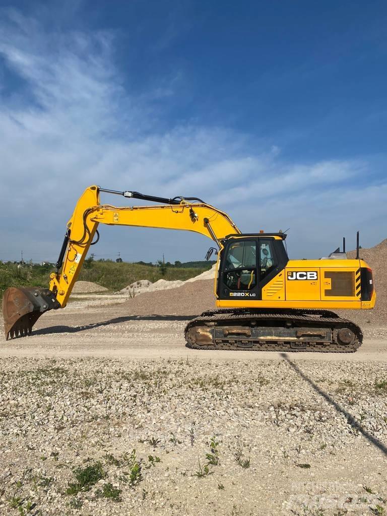 JCB 220 Paletli ekskavatörler