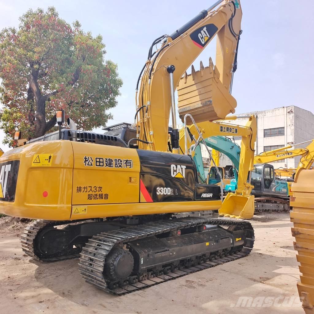 CAT 324 D L Paletli ekskavatörler