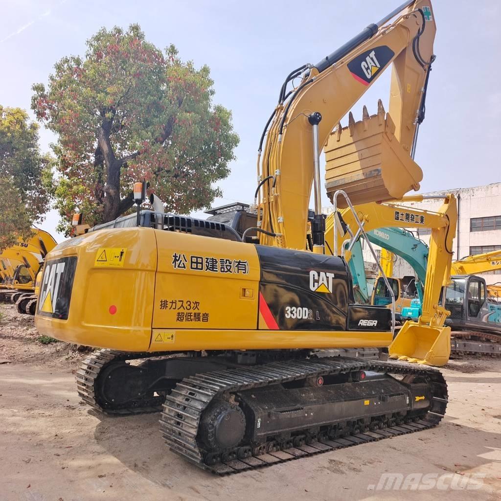 CAT 324 D L Paletli ekskavatörler