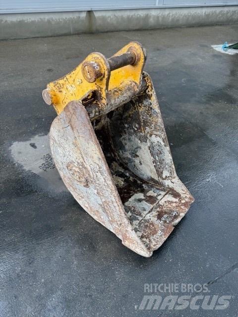 JCB 7-8 TON Beko kepçeleri