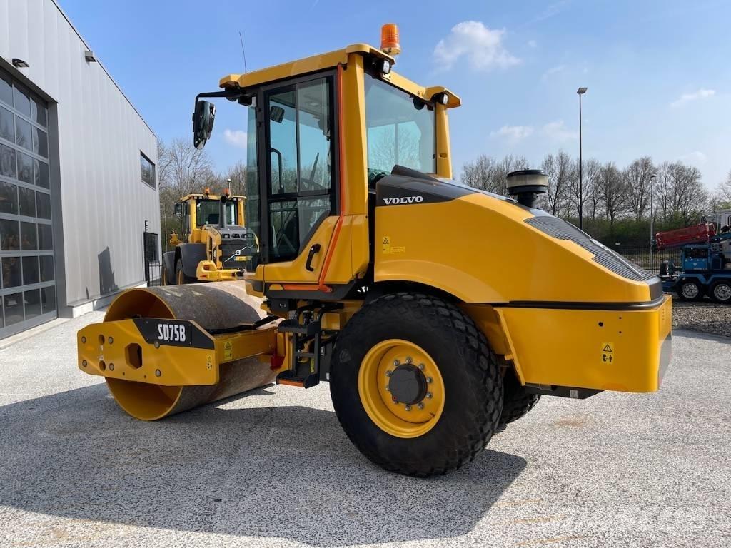 Volvo SD 75 B Tek tamburlu silindirler
