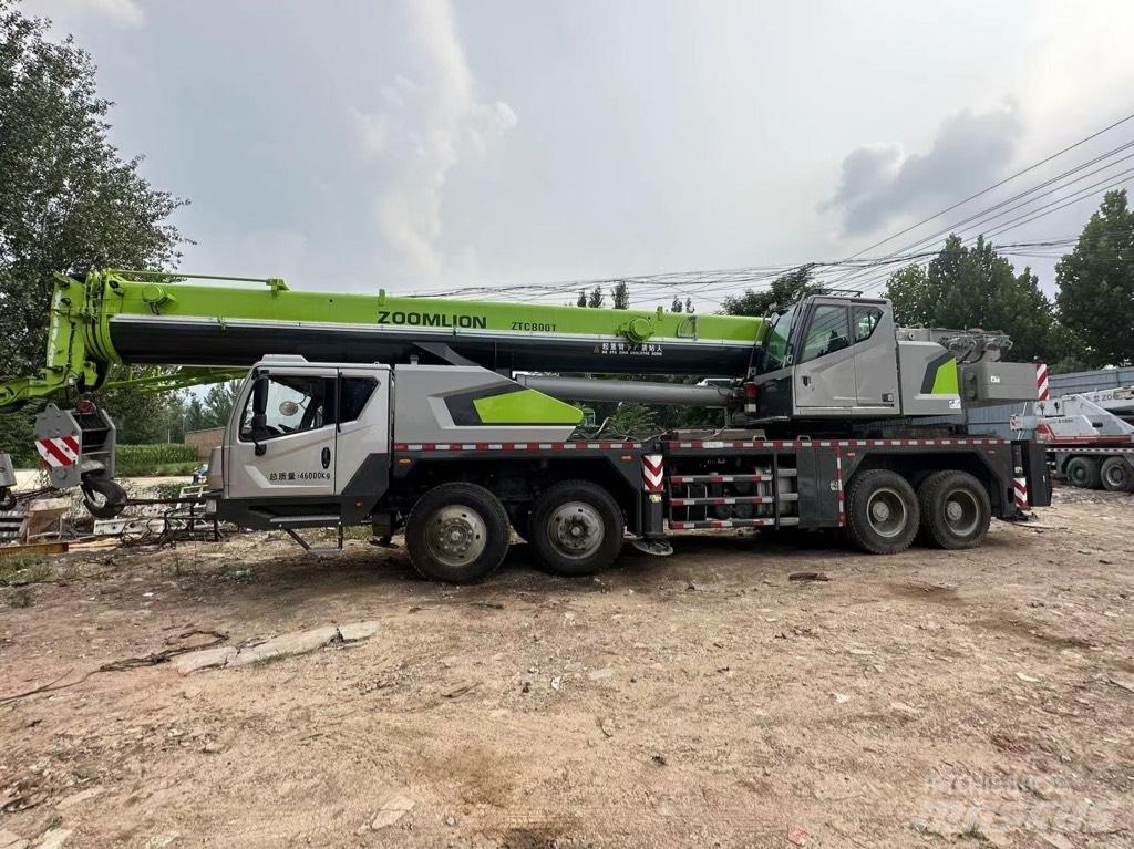 Zoomlion ZTC700 Yol-Arazi Tipi Vinçler (AT)