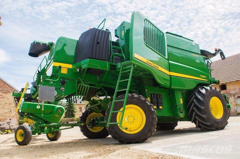 John Deere T 560 i Biçerdöverler