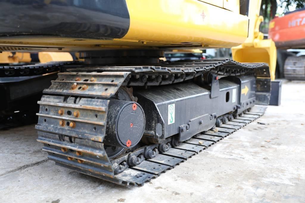 Komatsu PC 56-7 Paletli ekskavatörler