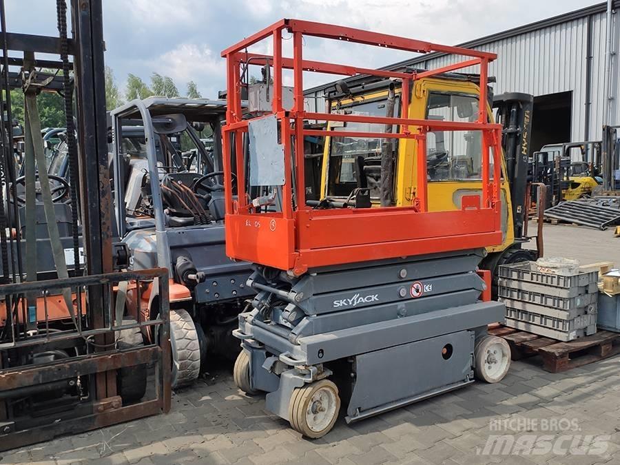 SkyJack SJ 3219 Makasli platformlar