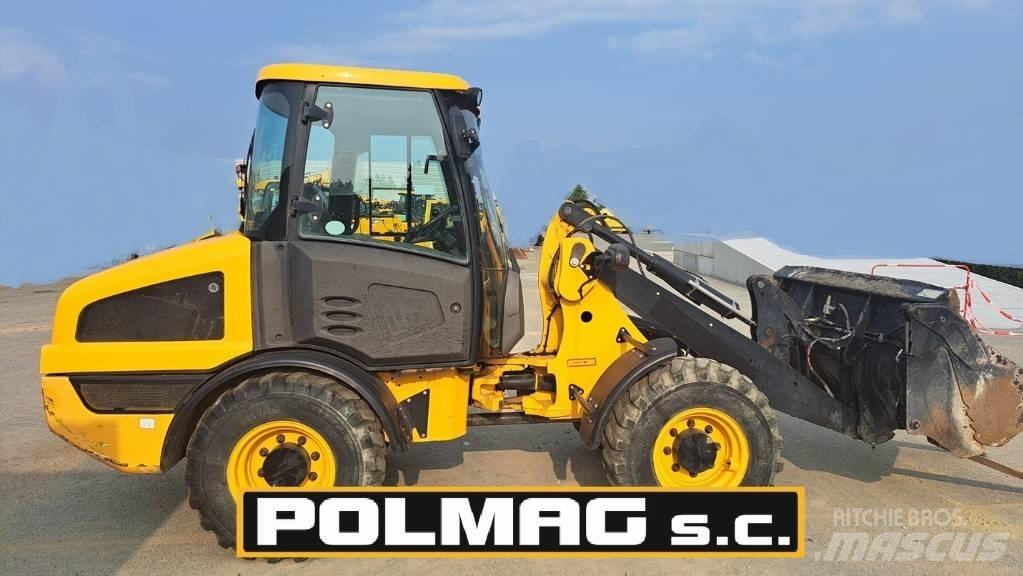 JCB 406 Tekerlekli yükleyiciler