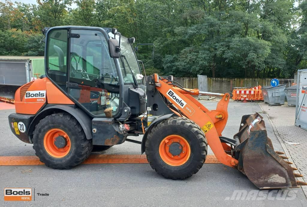 Komatsu WA 70-7 Tekerlekli yükleyiciler