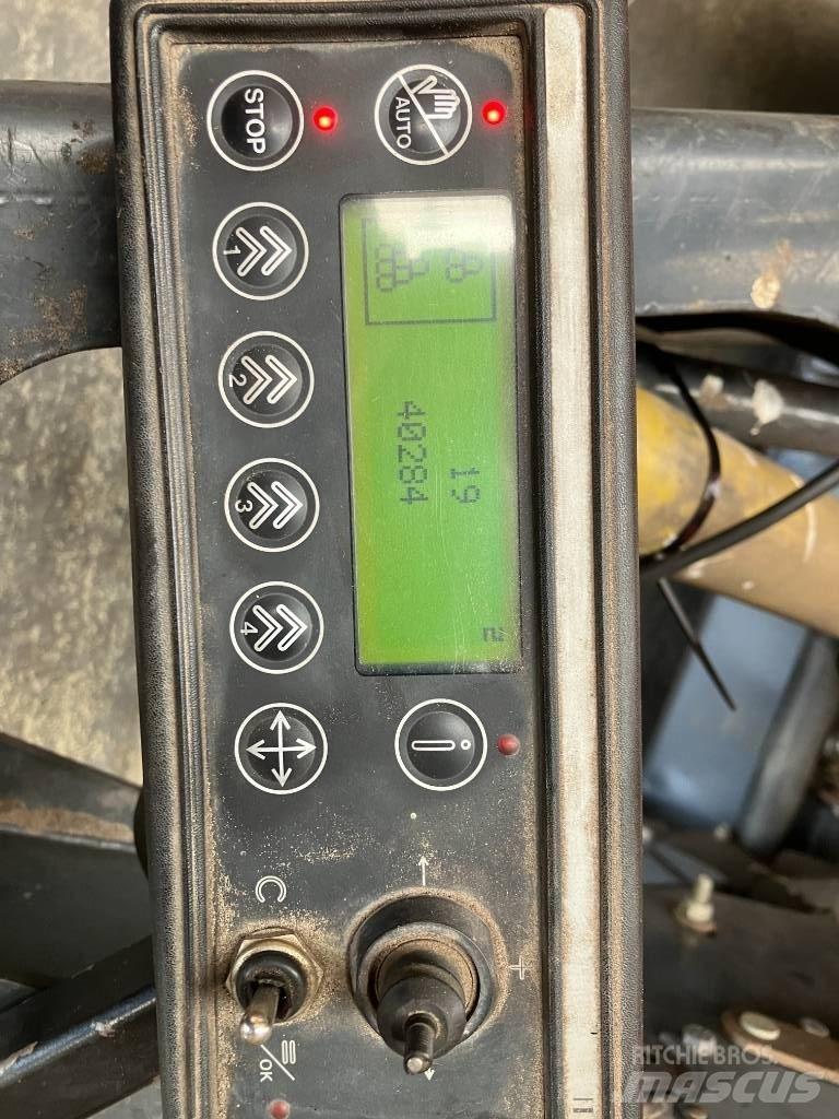 Vicon RF135 Balepack Rulo balya makinalari