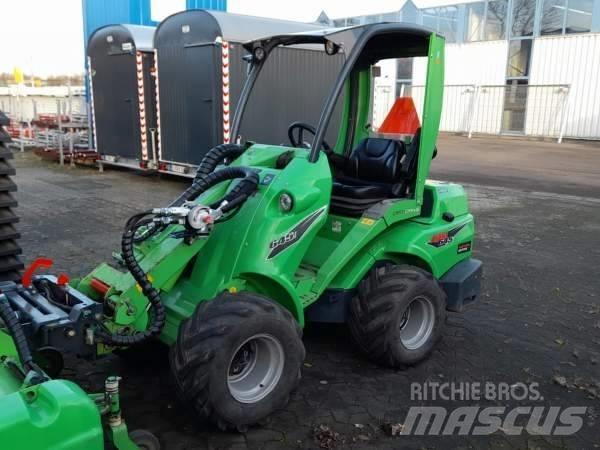 Avant 645 i Skid steer loderler