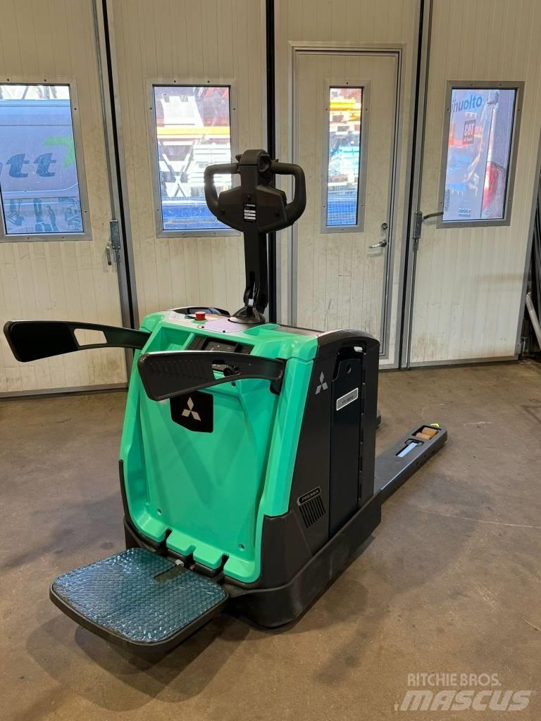 Mitsubishi PBV20N2 Düsük seviye platformu