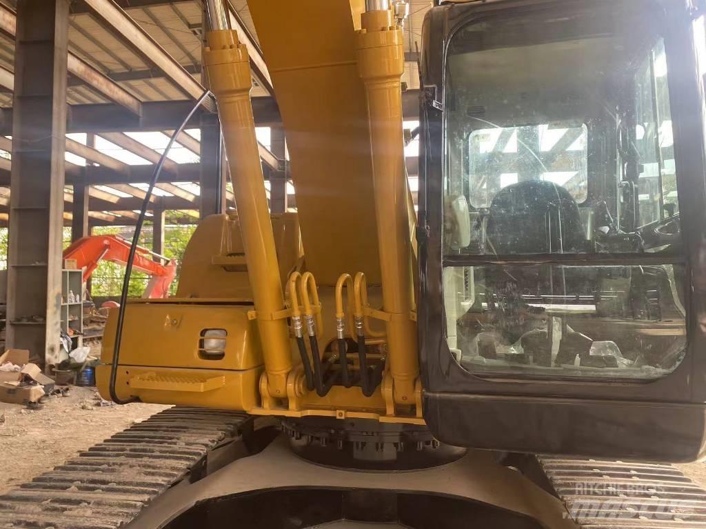 CAT 320 C Paletli ekskavatörler