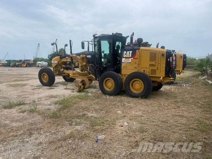 CAT 140 M 2 Greyderler