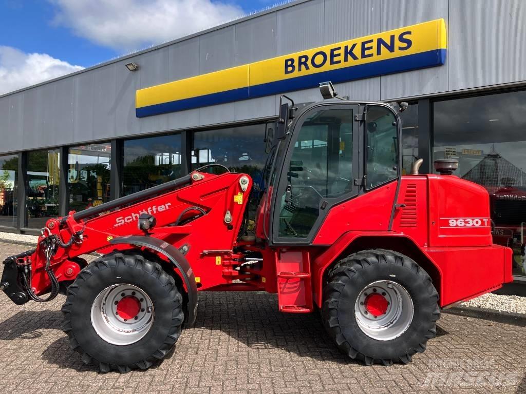 Schäffer 9630T Tarimsal teleskopik yükleyiciler