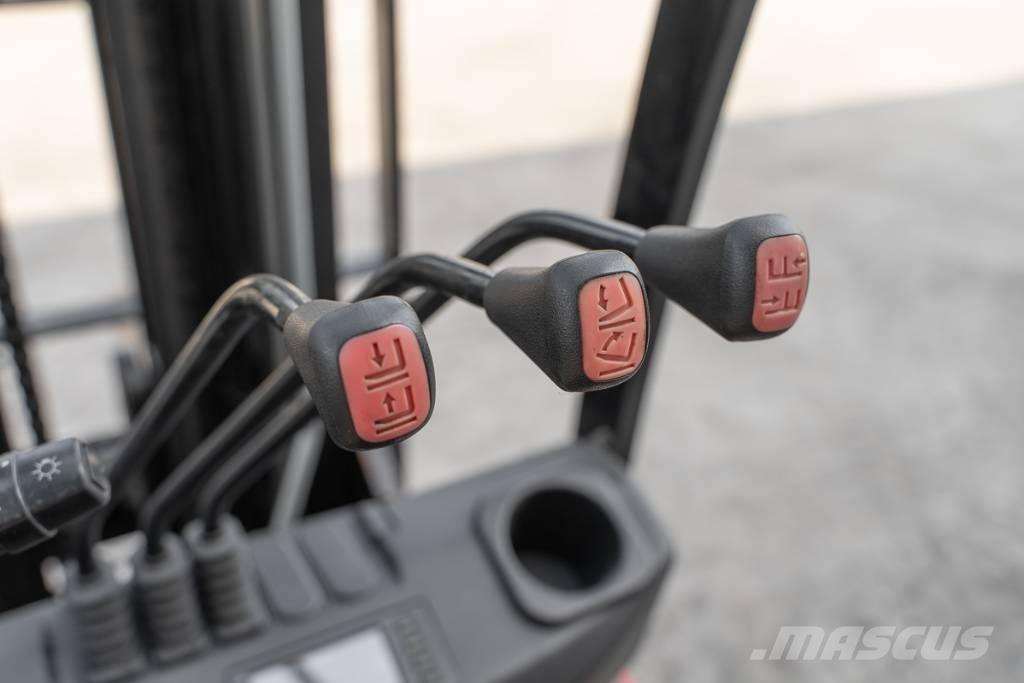 Manitou MI 25 D Dizel forkliftler