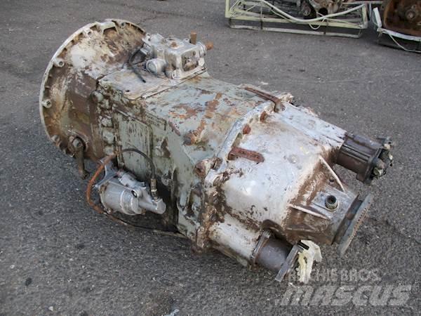 Volvo R1700 Sanzumanlar