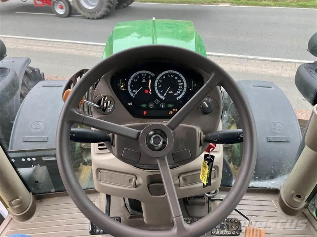 John Deere 6110R Traktörler