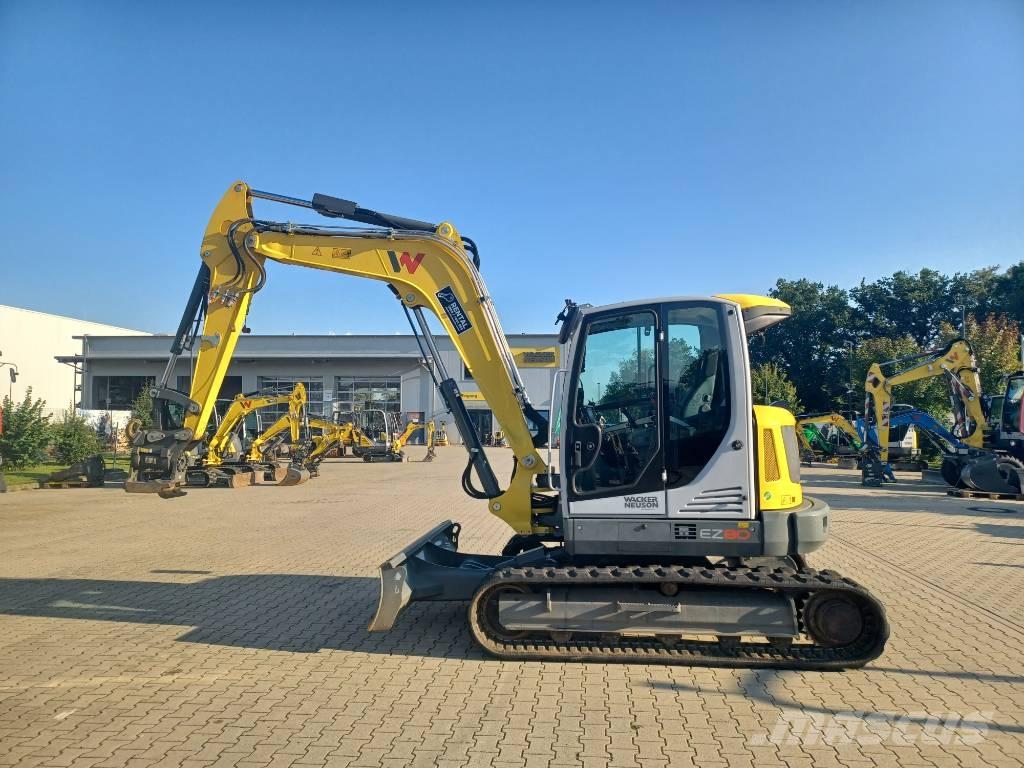 Wacker Neuson EZ80 Paletli ekskavatörler