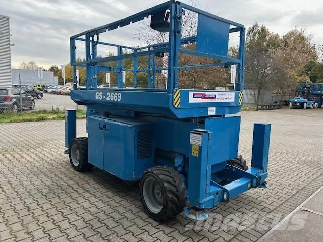 Genie GS 2669 RT Makasli platformlar