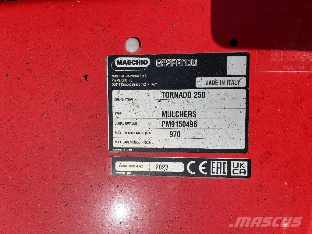 Maschio Tornado 280 Hasat makineleri