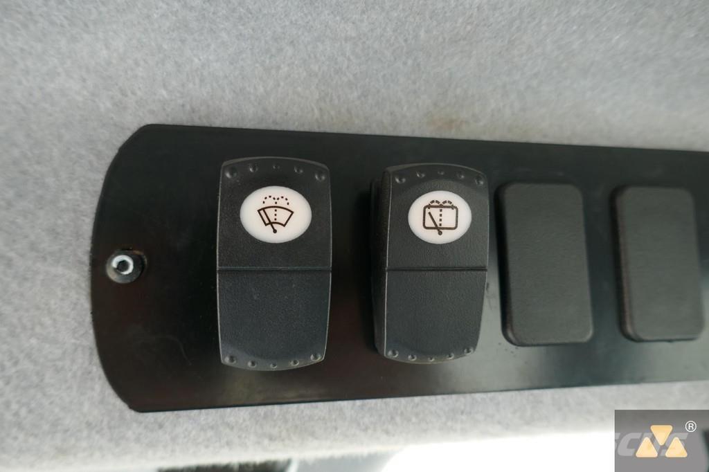 CAT CB10 Çift tamburlu silindirler