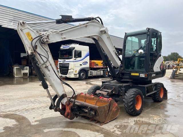 Bobcat E 57 W Lastik tekerli ekskavatörler