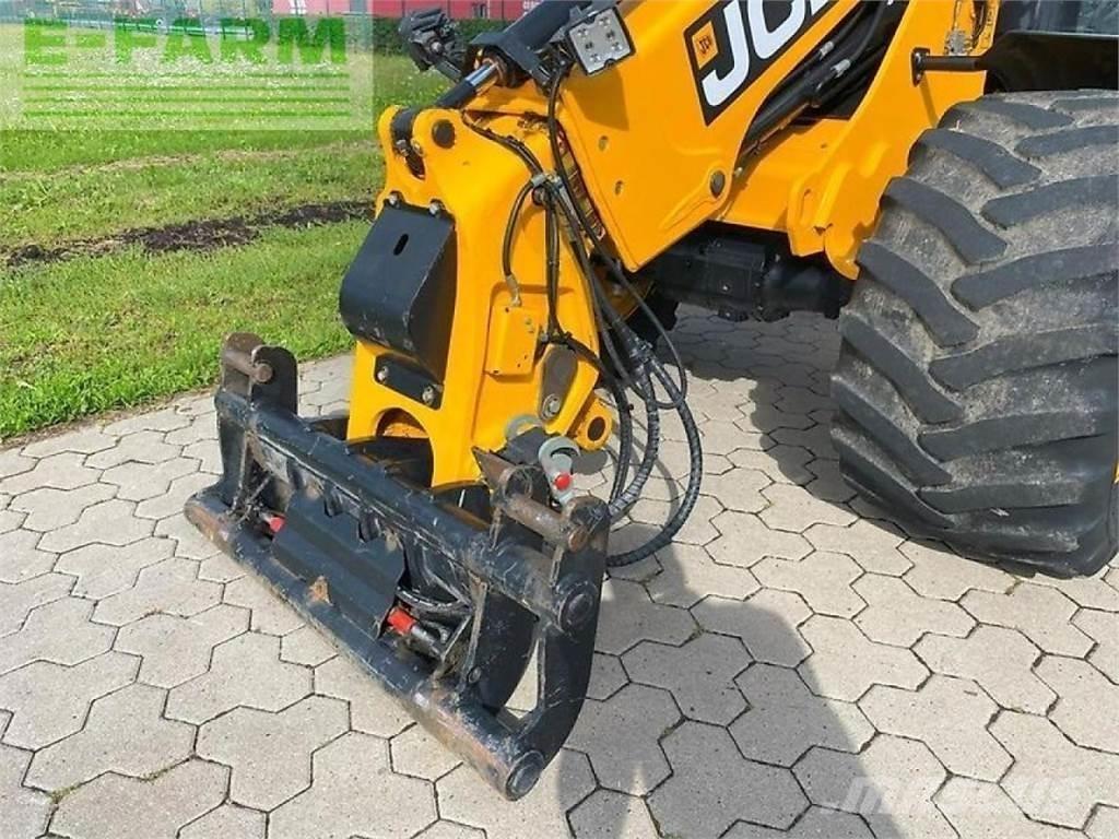 JCB tm 220 - 40 km/h Tarimsal teleskopik yükleyiciler