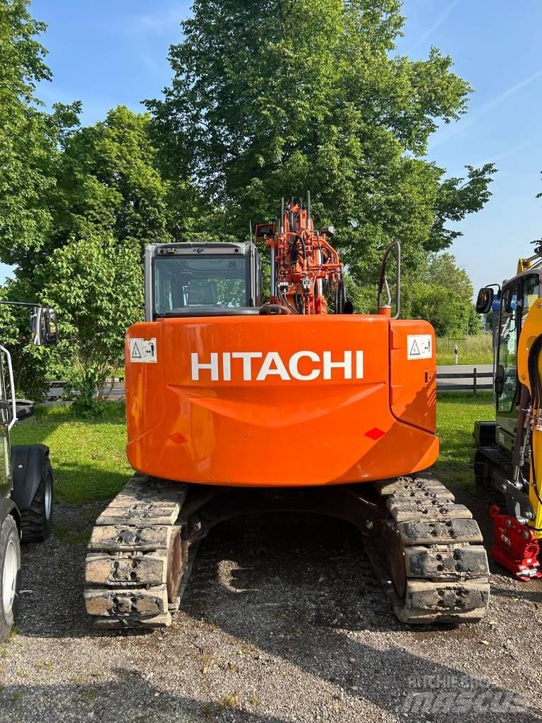 Hitachi ZX 135 US-3 Paletli ekskavatörler