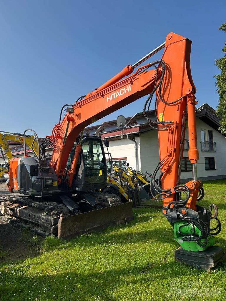 Hitachi ZX 135 US-3 Paletli ekskavatörler