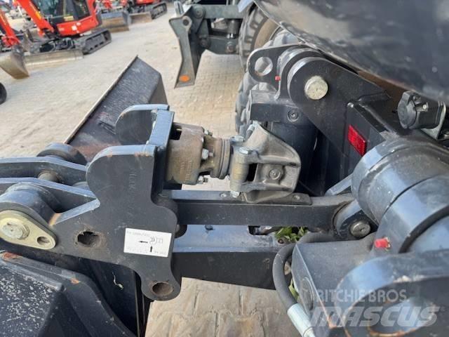 Yanmar B 110 W Lastik tekerli ekskavatörler