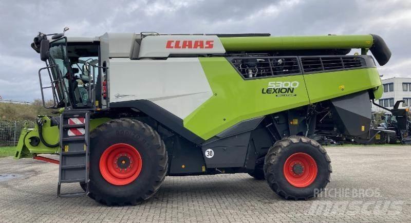 CLAAS LEXION 5300 Biçerdöverler