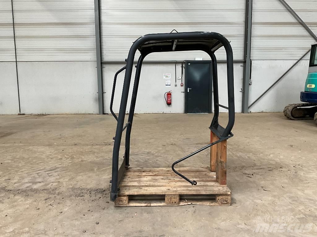 Kubota U 27-4 Kabin