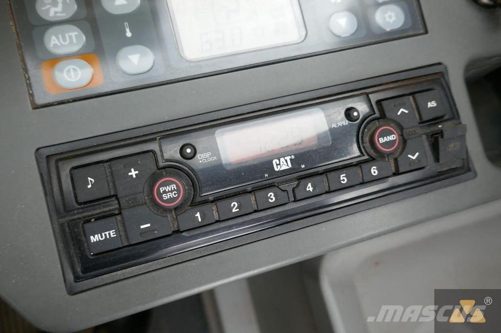 CAT 325F LCR Paletli ekskavatörler