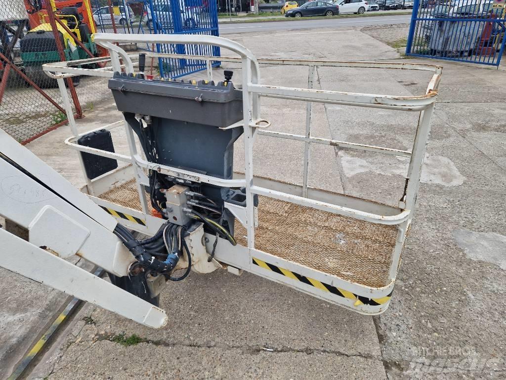 JLG 860 SJ Teleskopik personel platformları