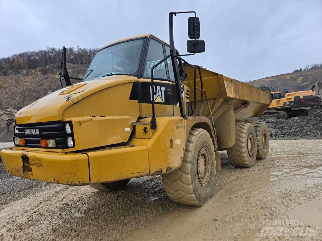 CAT 730 Belden kirma kaya kamyonu
