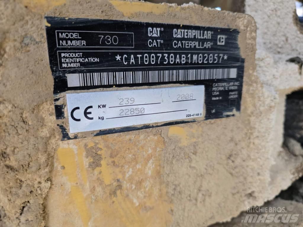 CAT 730 Belden kirma kaya kamyonu
