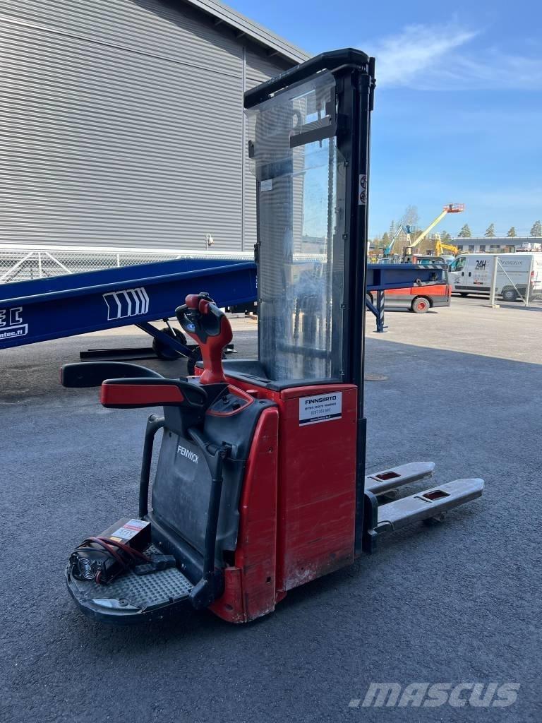 Linde L16AP Akülü depo ekipmanları