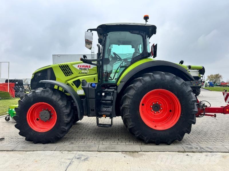 CLAAS AXION 830 Traktörler