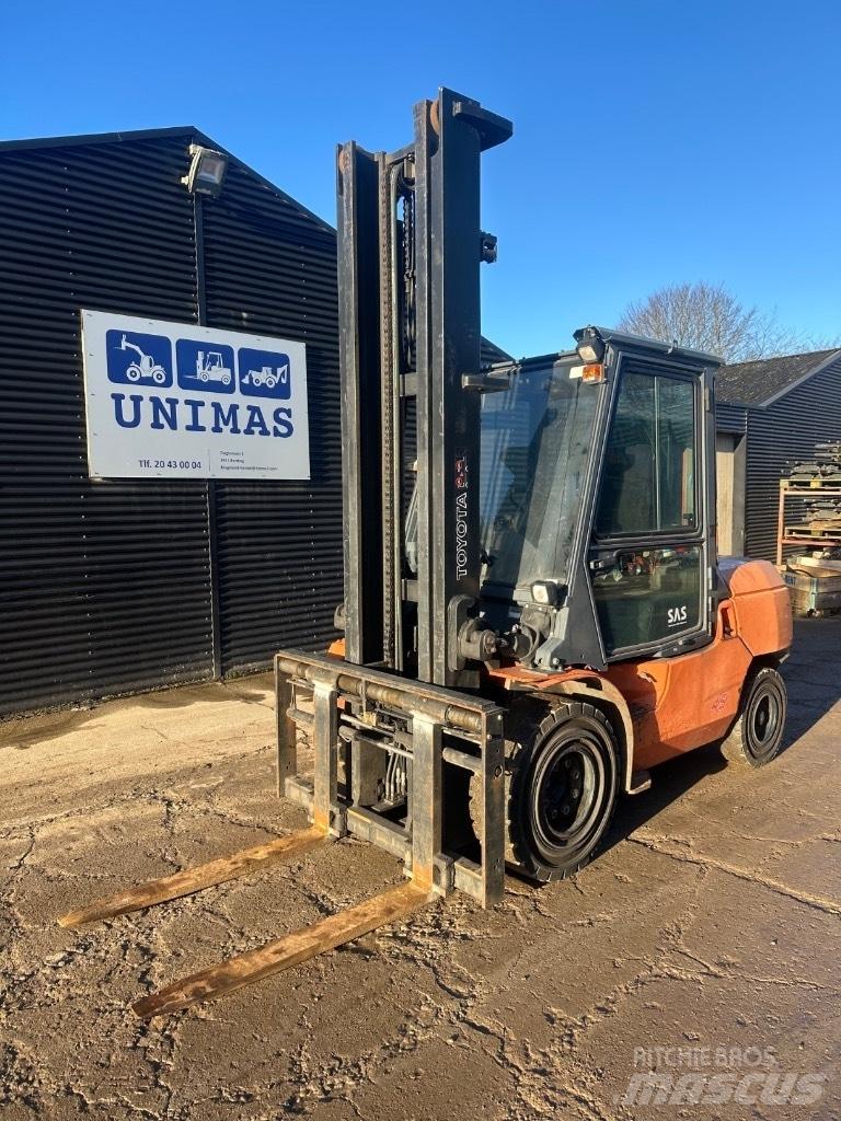 Toyota FD45 Dizel forkliftler
