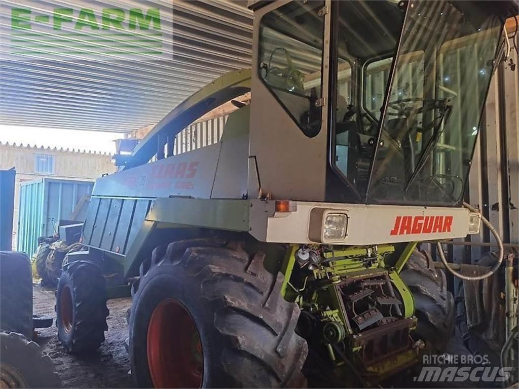 CLAAS jaguar 682s Kendi yürür silaj makinalari